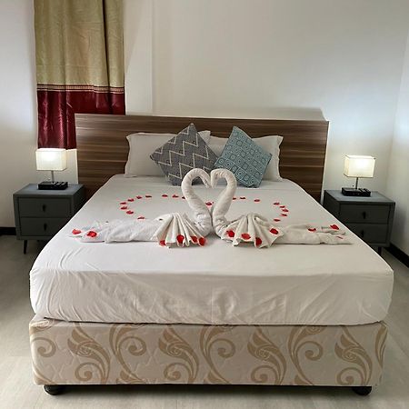 Mer Riviere Self Catering Apartment Beau Vallon  Exterior photo